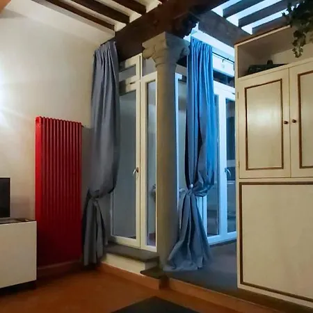 Borgo Allegri Lejlighed