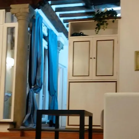 Borgo Allegri Lejlighed *