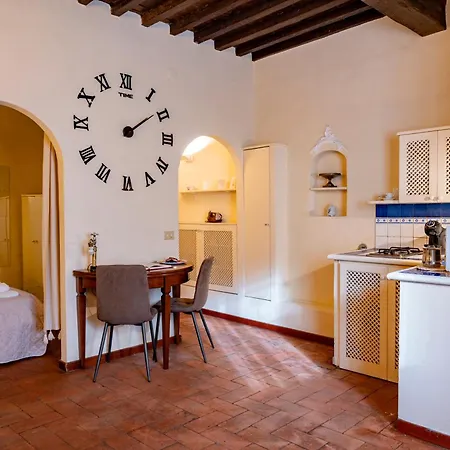 Apartment Borgo Allegri Florence